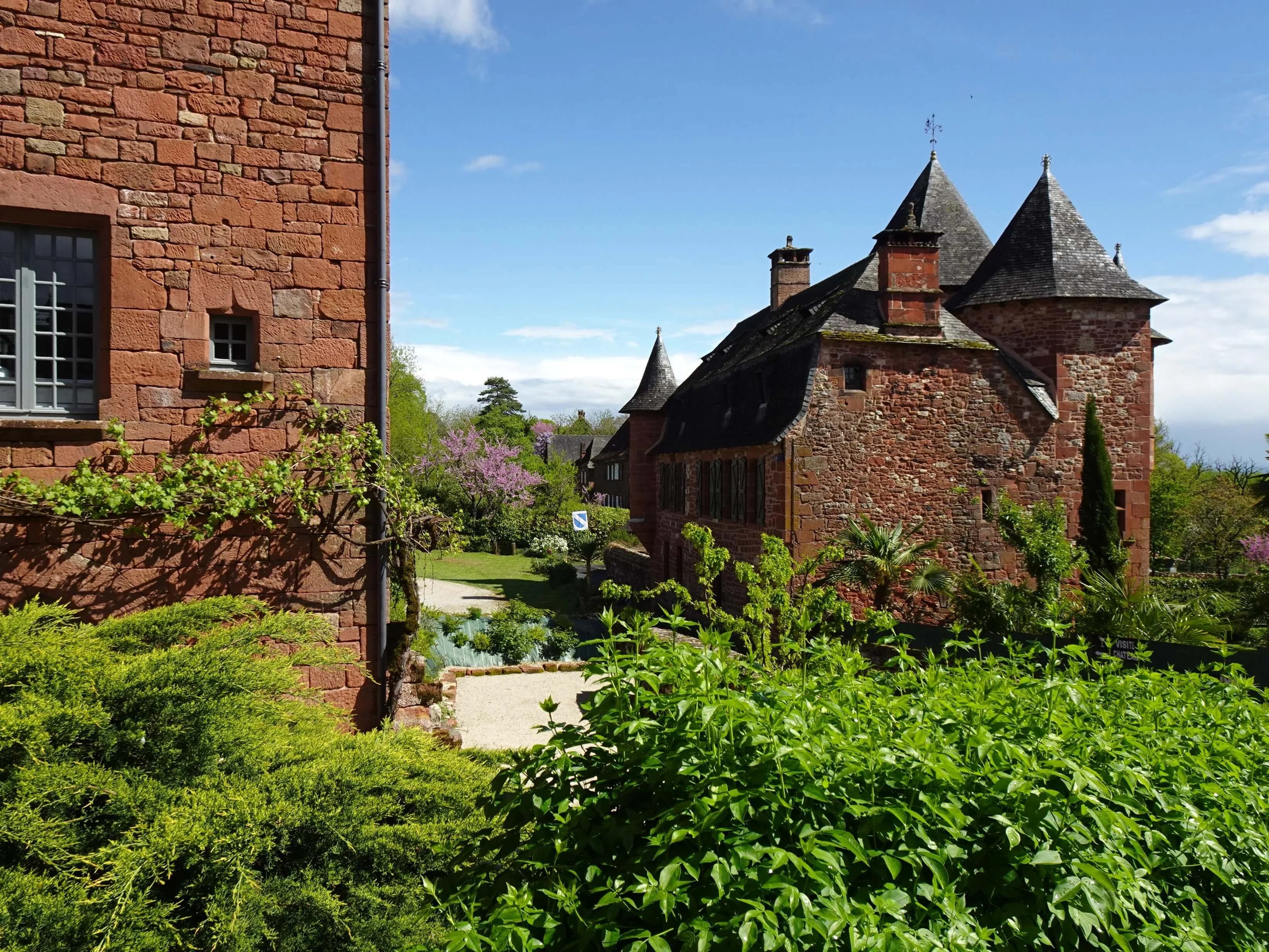 2026 04 13 voyage dans le lot et la dordogne collonges la rouge 37 
