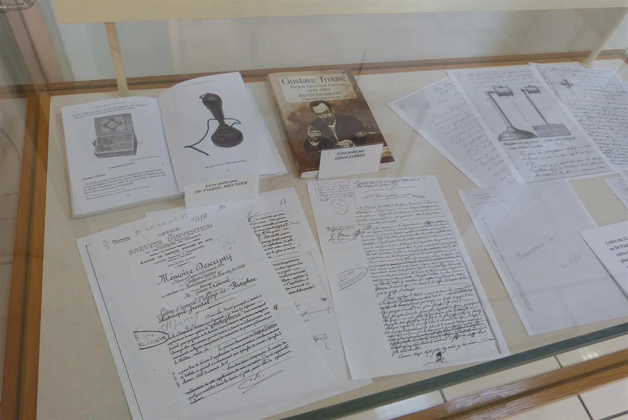 G trouve exposition centre culturel 21