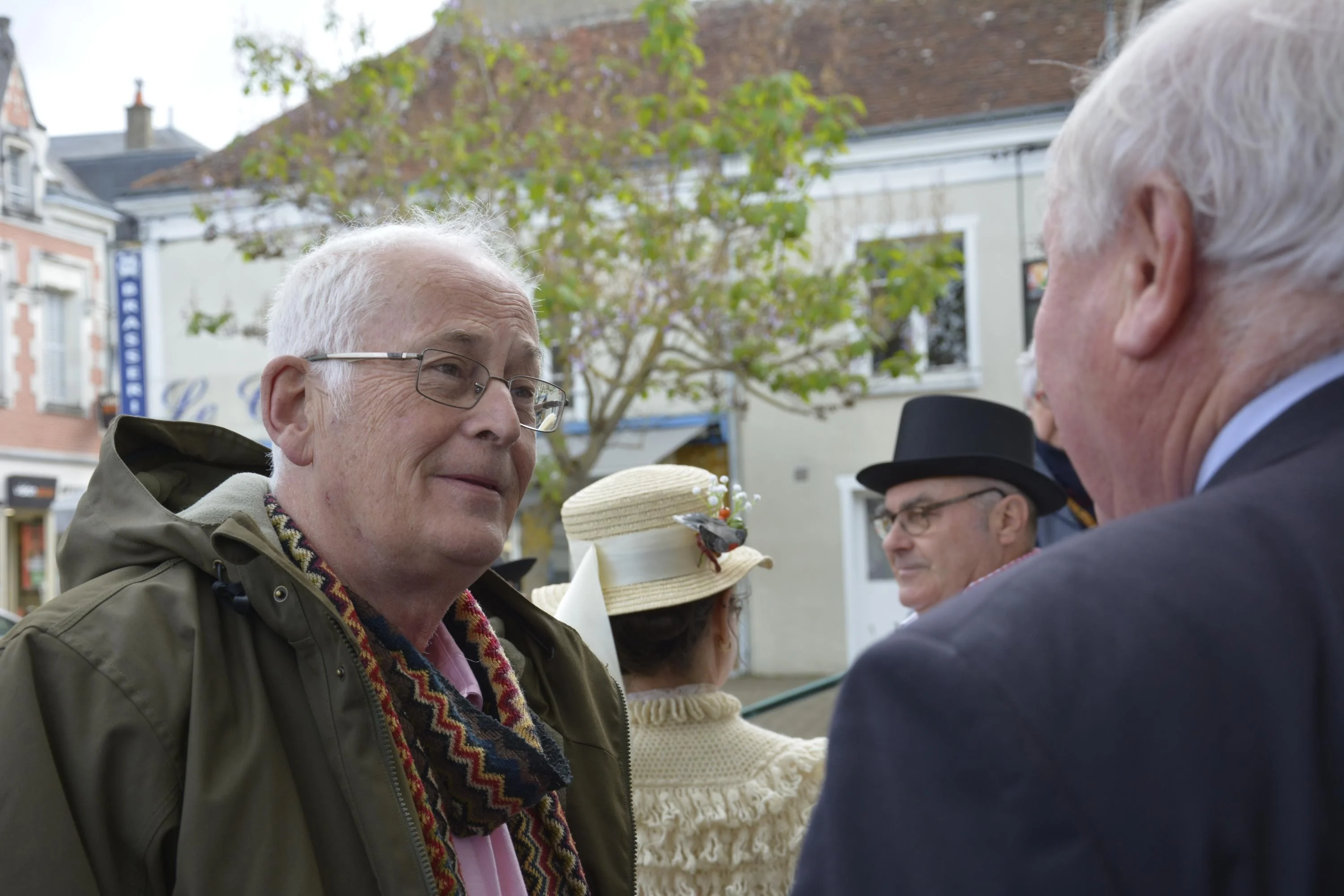 G trouve exposition inauguration 03 mairie