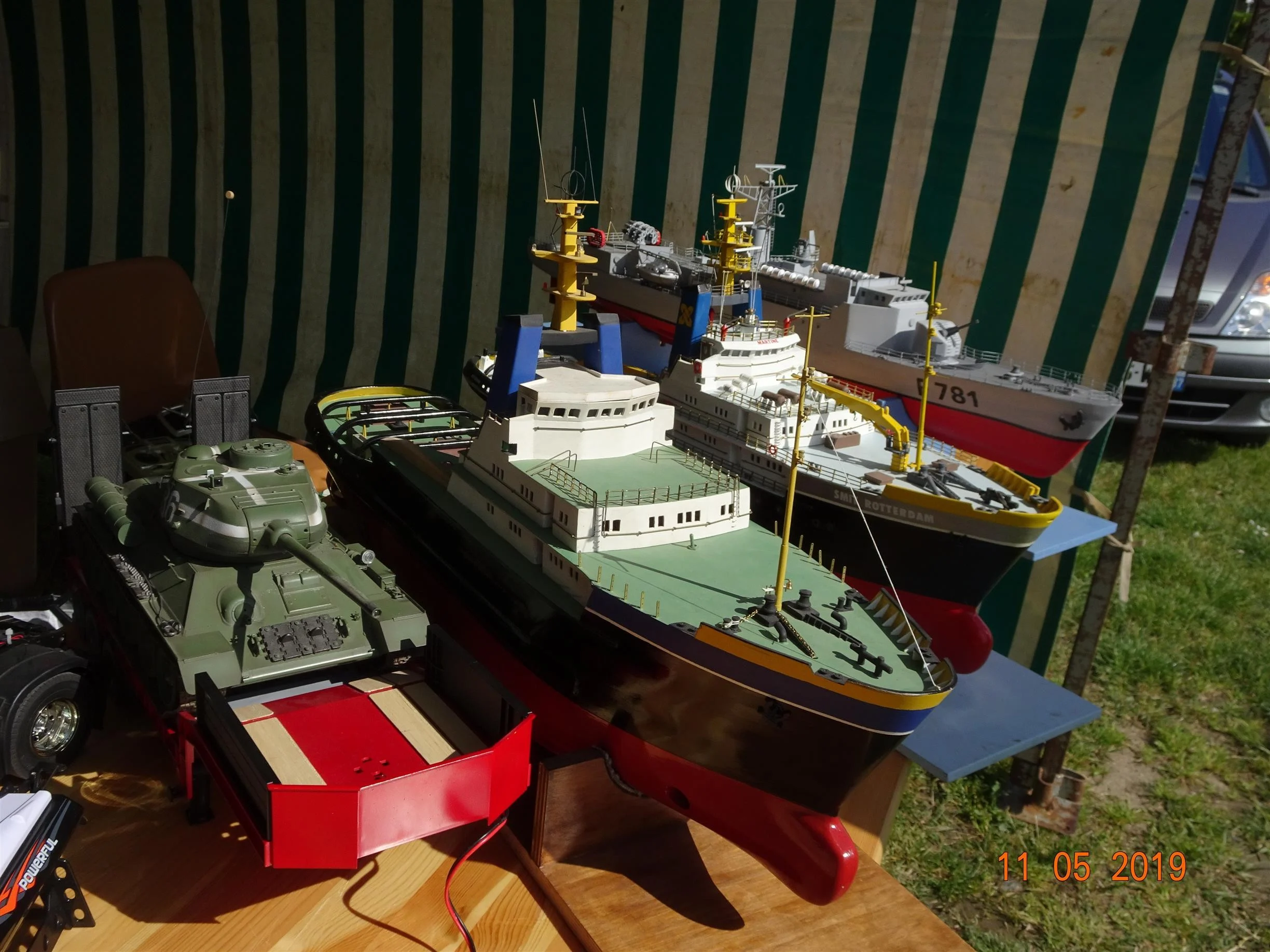 G trouve exposition ext 05 maquettes bateaux